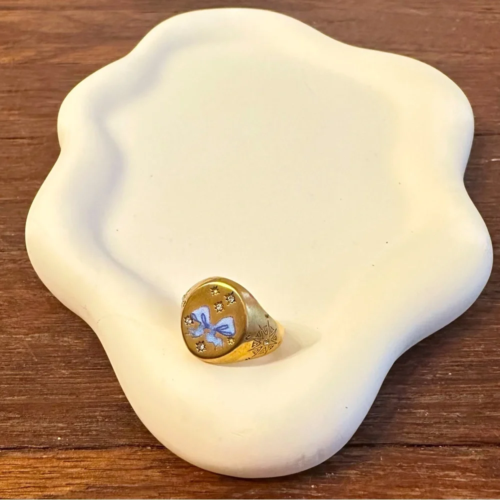 18K Gold Plated Stainless Steel Bow Signet Ring Blue Enamel Vintage Size 6.75-7